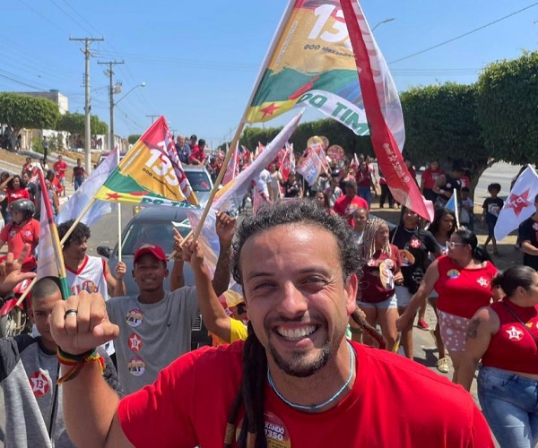 Vereador Alexandre Xandó comenta críticas e cita ações ambientais realizadas em Vitória da Conquista