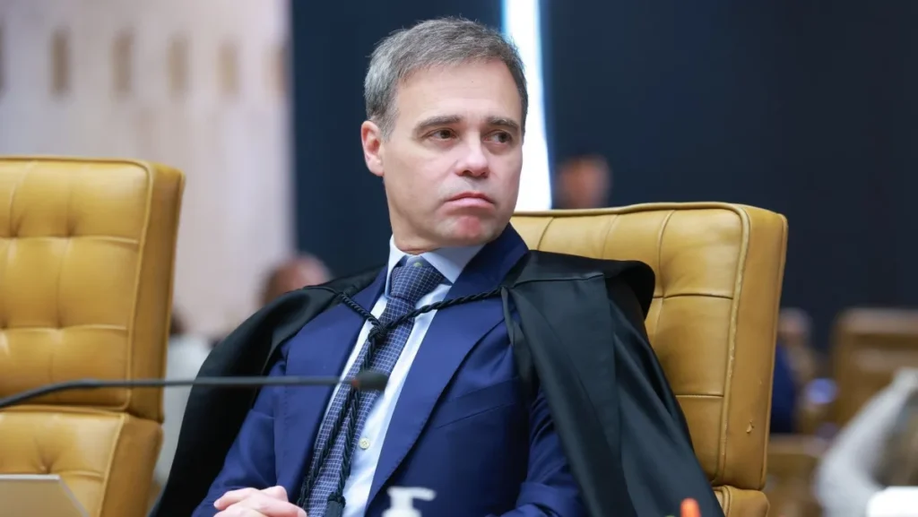 Mendonça dá “carta branca” à PF e muda jogo no Caso Master