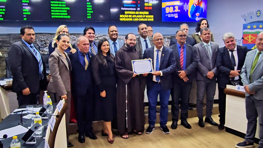 Câmara de Vitória da Conquista homenageia Frei Ícaro Rocha de Brito com Moção de Aplauso