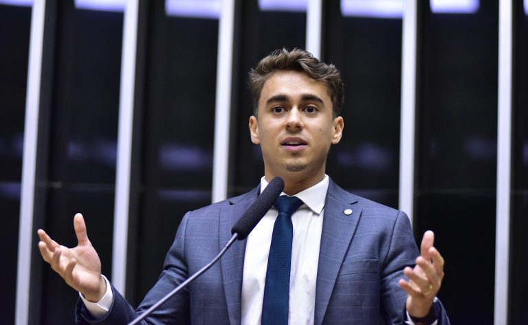 Nikolas Ferreira chama deputados de “canalhas” após PEC da escala 6×1