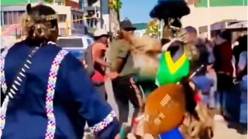 Africanos expulsando africanos: a crise que desmonta um velho discurso