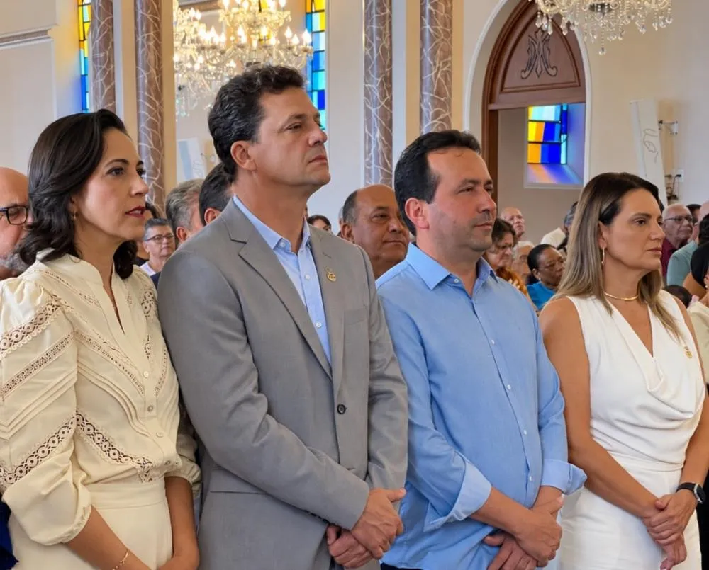Wagner Alves leva denúncia contra Dra. Lara ao MP e aponta possível uso de bens públicos; ato pode resultar em cassação