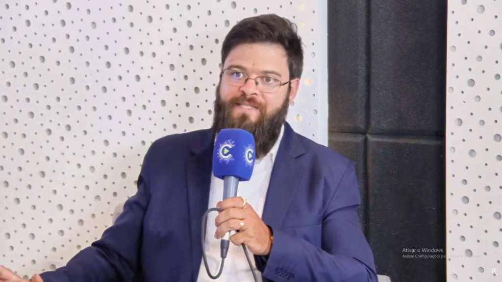 Carlos Muniz eleito e Vitor Azevedo reeleito: resultado impulsiona projeto de Ivan Cordeiro para 2028