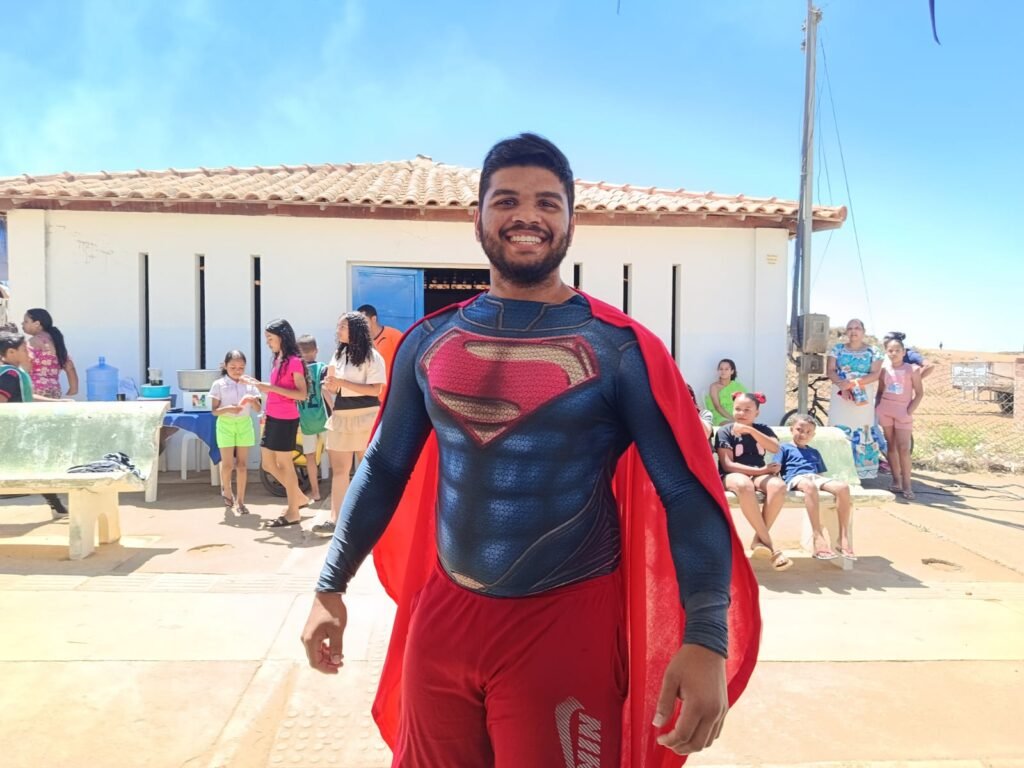 Projeto Falcão leva alegria e diversão às crianças dos condomínios do Miro Cairo em comemoração ao Dia das Crianças