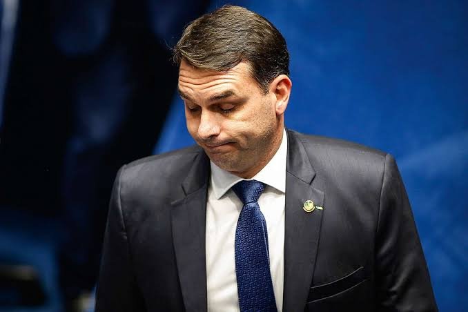 Lula vence Flávio Bolsonaro na capital paulista com 55,5% dos votos